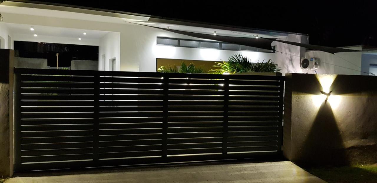 Palm Villas Sainte-Anne  Exterior foto